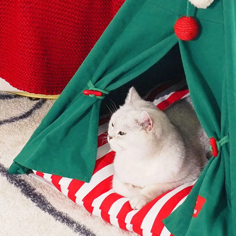 Christmas- themed TeePee Pet Tent Dog Bed Cat Bed